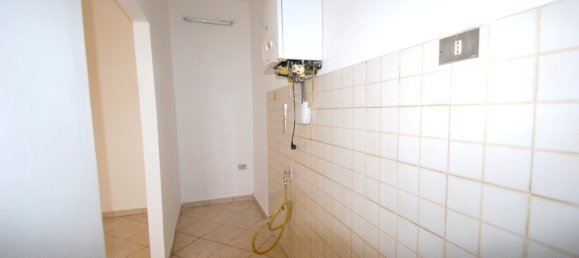Apartamento de 3 habitaciónes en Ferrara, Italy No. 36656 5