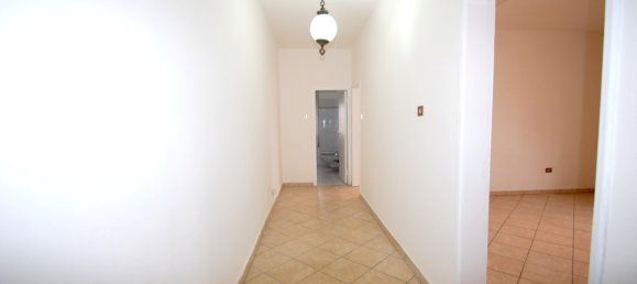 Apartamento de 3 habitaciónes en Ferrara, Italy No. 36656 6