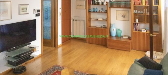 5 rooms Villa in Venice, Italy No. 232753 12