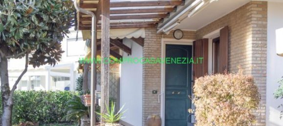 5 rooms Villa in Venice, Italy No. 232753 2