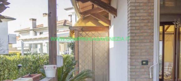 5 rooms Villa in Venice, Italy No. 232753 3