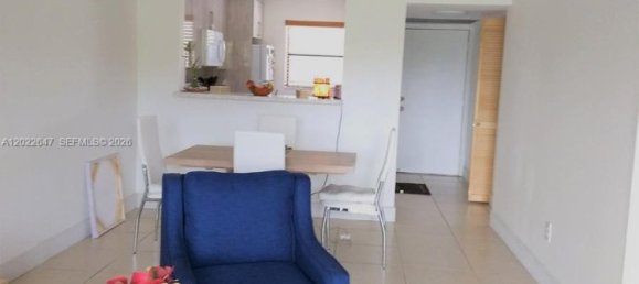 2 dormitorios propiedad comercial en alquiler en Miami, Miami-Dade, Florida, USA № 615027 3
