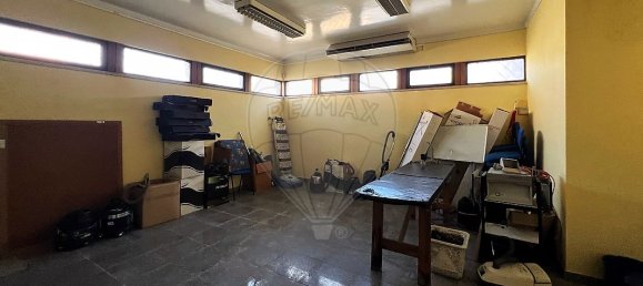 384m² Office in Coimbra, Portugal No. 52101 9