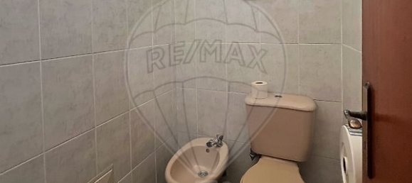 384m² Office in Coimbra, Portugal No. 52101 12