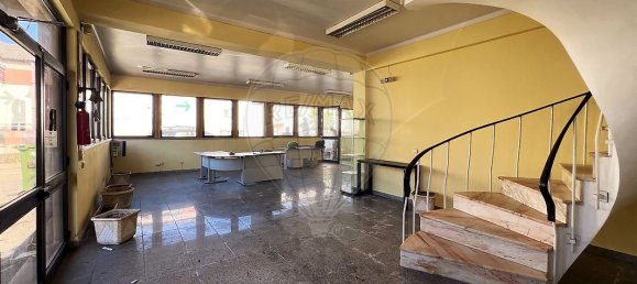 384m² Office in Coimbra, Portugal No. 52101 7