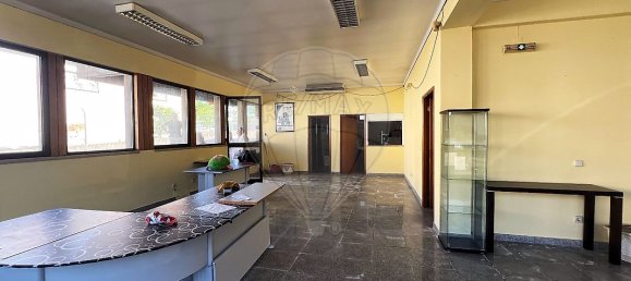 384m² Office in Coimbra, Portugal No. 52101 6