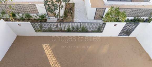 Villa de 4 dormitorios en Dubai, UAE No. 65644 11