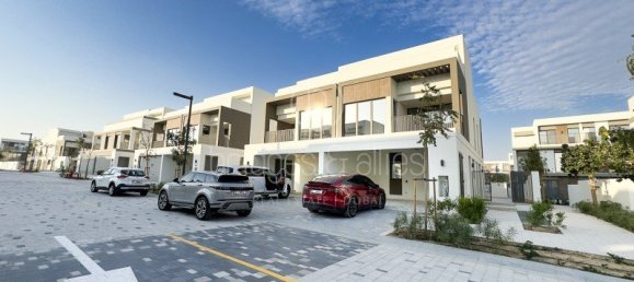 Villa de 4 dormitorios en Dubai, UAE No. 65644 7