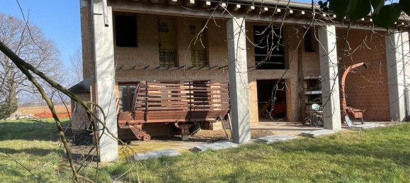 Casa de 6 divisões em Altivole, Italy N.º 7362 34