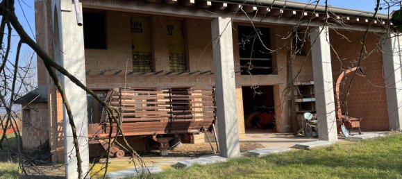 Casa de 6 divisões em Altivole, Italy N.º 7362 4