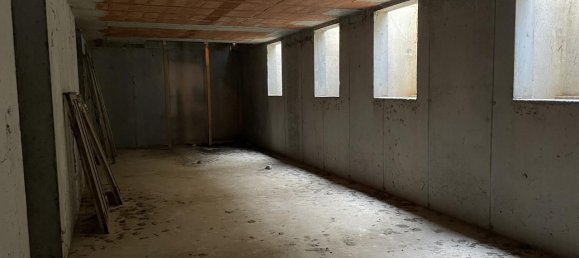 Casa de 6 divisões em Altivole, Italy N.º 7362 26