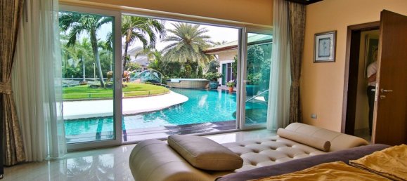 4 bedrooms Cafe / restaurant in Pattaya, Thailand No. 4051 15