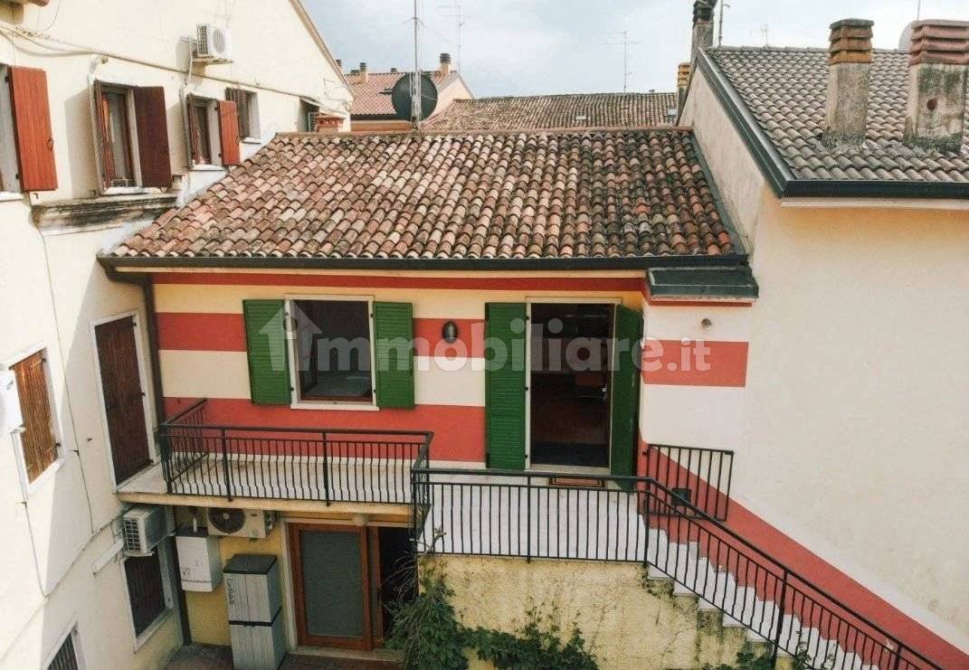 Apartamento T2 em Verona, Italy N.º 340976