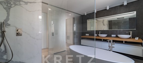 5 bedrooms Villa in Agde, France No. 280003 8