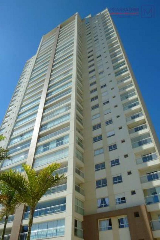 Apartamento de 4 dormitorios en Sao Paulo, Brazil No. 435790