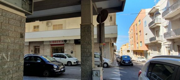 Gewerbliche Immobilie in Gallipoli, Italy 180m², Nr. 237144 3