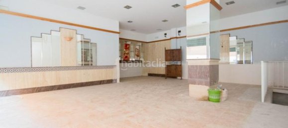 144m² Commercial property in Granada, Spain No. 180729 7