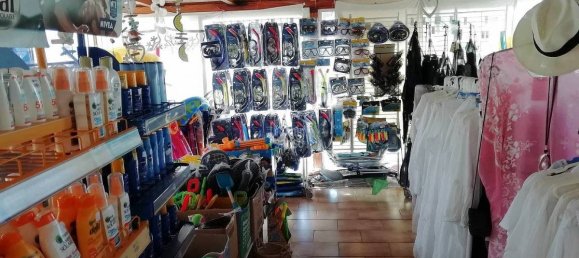 80m² Commercial property in Es Mercadal, Spain No. 1911 7