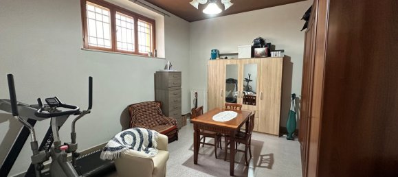 4 rooms House in Avezzano, Italy No. 30545 16