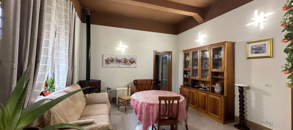 4 rooms House in Avezzano, Italy No. 30545 9