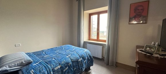 4 rooms House in Avezzano, Italy No. 30545 23