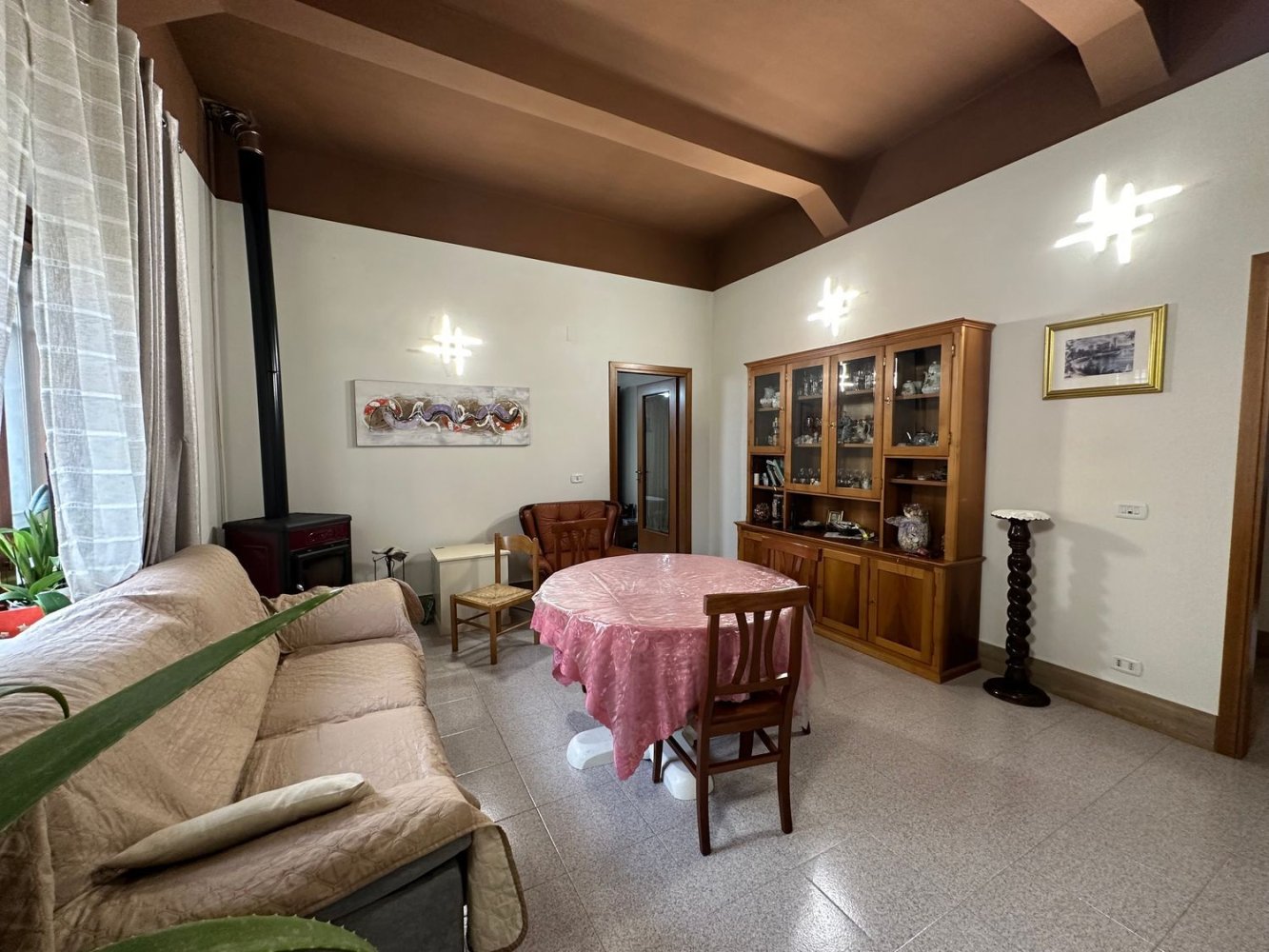 4 rooms House in Avezzano, Italy No. 30545
