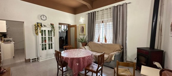 4 rooms House in Avezzano, Italy No. 30545 12