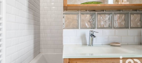 Apartamento de 2 dormitorios en Sevres, France No. 123480 12