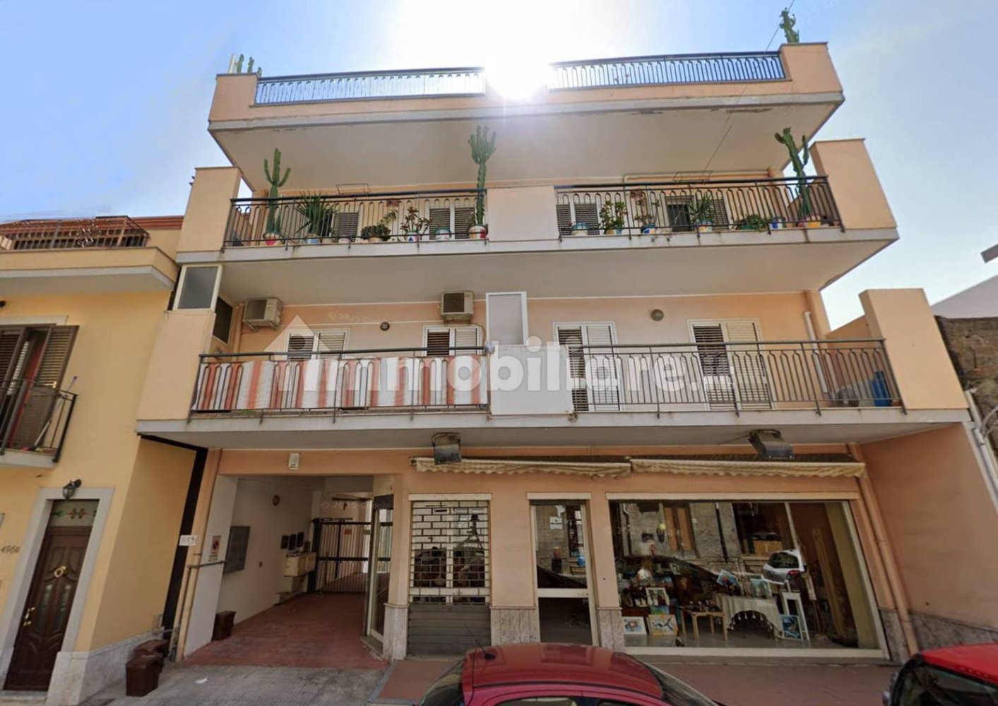 Garage à Roccalumera, Italy 22m² No. 325403