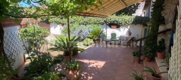 3 bedrooms Apartment in Fiumicino, Italy No. 290031 2