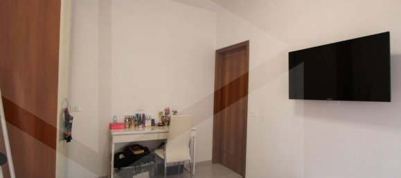 5-Zimmer Wohnung in Pontedera, Italy, Nr. 23481 31