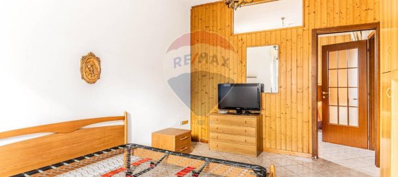 3غرفة شقة في Tradate, Italy رقم 14953 37