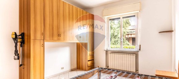 3غرفة شقة في Tradate, Italy رقم 14953 20