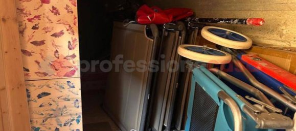 5 rooms Villa in Campi Bisenzio, Italy No. 13008 23