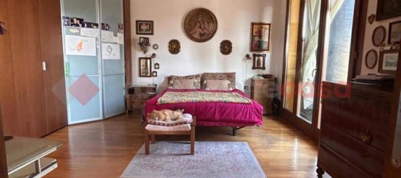 5 rooms Villa in Campi Bisenzio, Italy No. 13008 11