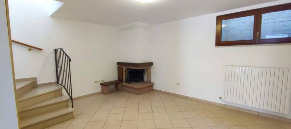 4-Zimmer Wohnung in Fano, Italy, Nr. 35255 9