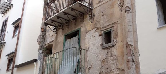 Edificio en Palermo, Italy 250 m² No. 175999 2