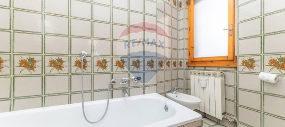 2 rooms Apartment in Rome, Italy No. 136036 11