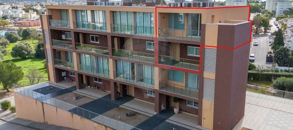 2 chambres Duplex à Portimao, Portugal No. 123537 4