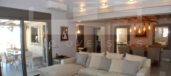 3 bedrooms Villa in Heraklion, Greece No. 350 9