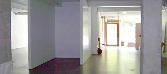 Gewerbliche Immobilie in A Coruna, Spain 391m², Nr. 38539 9