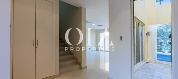 Villa T4 em Al Raha Gardens, UAE N.º 17398 3