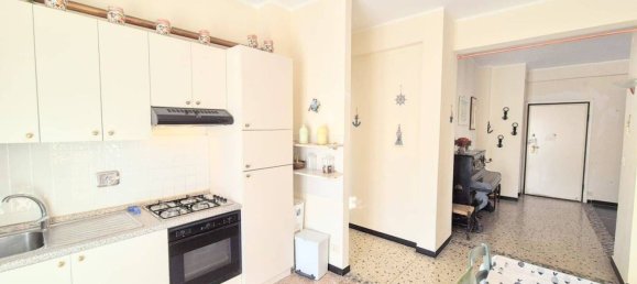 Apartamento de 4 habitaciónes en Finale Ligure, Italy No. 154963 9