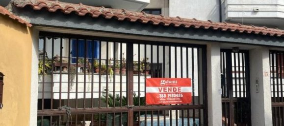 24-salle Bâtiment à Pignataro Maggiore, Italy No. 37617 2