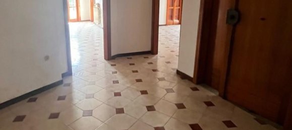 24-salle Bâtiment à Pignataro Maggiore, Italy No. 37617 5