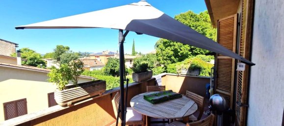 5 rooms Apartment in Foligno, Italy No. 284721 8