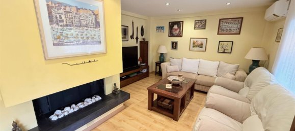 3 bedrooms Duplex in Gava, Spain No. 167576 5