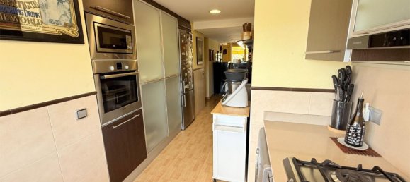 3 bedrooms Duplex in Gava, Spain No. 167576 8