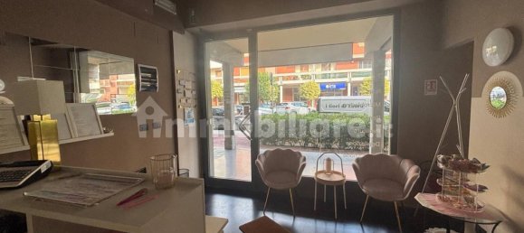 2-Zimmer Gewerbliche Immobilie in Scandicci, Italy, Nr. 326293 7