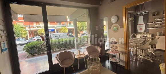 2-Zimmer Gewerbliche Immobilie in Scandicci, Italy, Nr. 326293 10